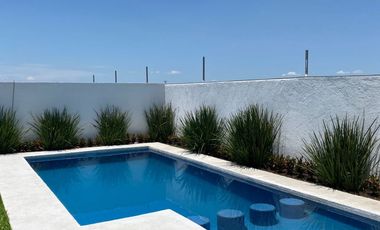 $2,880,000 Alberca Privada: Hacienda San José, CASA 3 RECAMARAS en Yecapixtla, Morelos