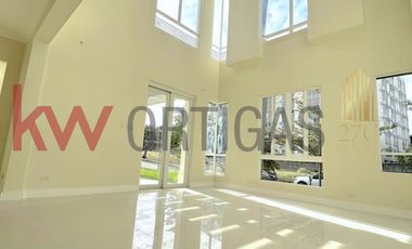 Brand New House for Sale in South Forbes Miami, beside Ayala Westgrove Heights