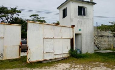 Terreno o Patio de Trabajo en renta Ciudad del Carmen - Playa Norte