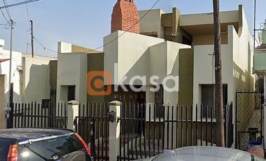 Casa en Venta en Bosques del Roble, San Nicolás de los Garza.