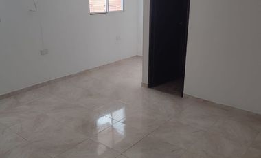 CASA EN LOS ROBLES