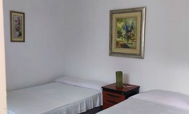 Venta de Hostería con 9 Habitaciones en Crucita, Manabí
