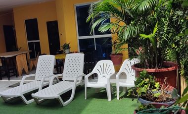 Venta de Hostería con 9 Habitaciones en Crucita, Manabí
