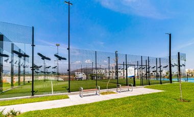 CASA EN VENTA CON ALBERCA, PISTA DE JOGGING Y ÉXTENSO JARDÍN
