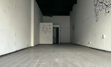 SE RENTA LOCAL COMERCIAL PLAZA ZAVALETA