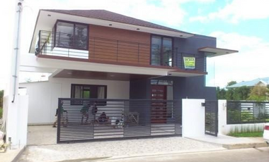 For Sale: House & Lot at Neopilitan Subd, Fariview QC, P39M