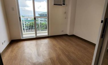 Infina Towers North 1BR 36sqm with Parking in QC near Ateneo