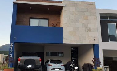 CASA EN VENTA EN ÁLAMO SUR PRIMER SECTOR, SANTIAGO N.L.