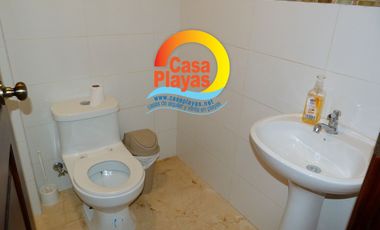 Casa Grande y Nueva de Venta en Playas, Barrio Las Brisas, Calle Asfaltada