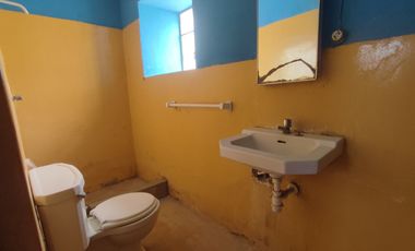 Venta De Casa Como Terreno 383M2 - A 1 Cuadra De La Plaza De Lambayeque, Lambayeque