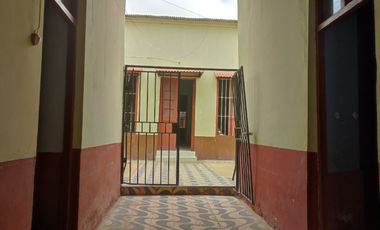 Venta De Casa Como Terreno 383M2 - A 1 Cuadra De La Plaza De Lambayeque, Lambayeque