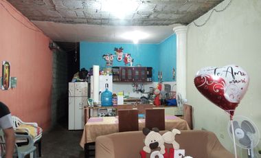 CASA EN VENTA EN EL SUBURBIO DE GUAYAQUIL, 2 PISOS RENTEROS EN GUAYAQUIL,ECUADOR