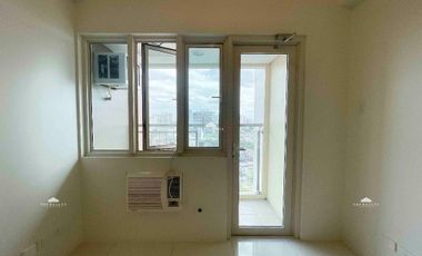 Condo Available for Lease in Time Square West, BGC, Taguig City, at 1k per Square Meter