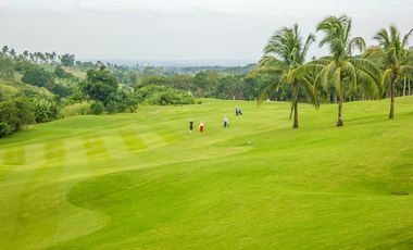 For Rent 3 Bedroom House in Silang Cavite with Golf Course View