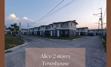 3 BR 2 Storey Townhouse For sale!