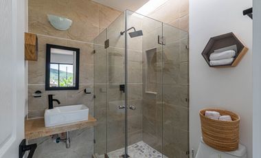 Casa en venta con 3 recamaras jacuzzi en condominio en Xochitepec Morelos