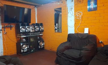 VENTA DE CASA EN LA PERLA