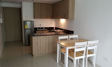 2 BR - 65m2 - Direct Pool access - SHORE RESIDENCE - MOA PASAY