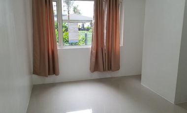 2 BR - 65m2 - Direct Pool access - SHORE RESIDENCE - MOA PASAY