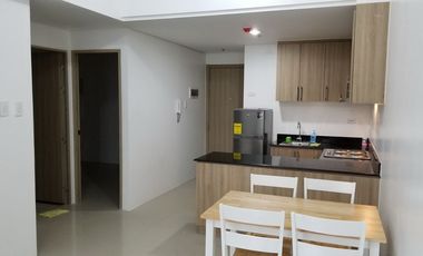 2 BR - 65m2 - Direct Pool access - SHORE RESIDENCE - MOA PASAY
