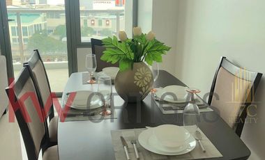 Corner 2BR Unit for Sale in Bristol at Parkway, Filinvest Alabang, Muntinlupa