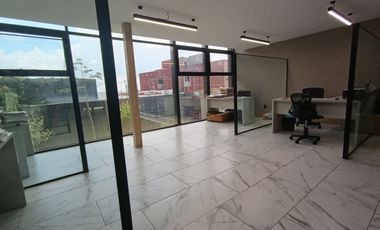 Renta Oficina de Lujo Amueblada y Acondicionada en La Paz