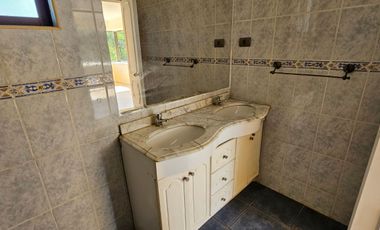 Concón, Las Gaviotas, 1415 mt2 terreno, casa 3 dormitorios, quincho