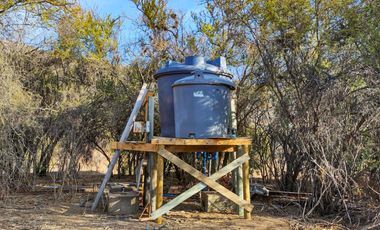 León Propiedades vende  Casa en Parcela en Miraflores