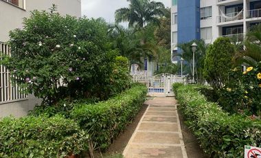 ALQUILO AMOBLADO PLAZUELA CAÑAVERAL FLORIDABLANCA