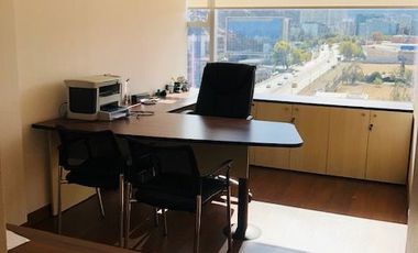 Oficicina 3 Privados-Recepcion y 2 estacionamientos -Lo Fontecilla- Las Condes