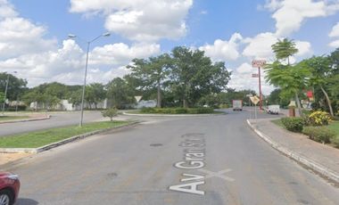 CASA EN 70A1 FRACCIONAMIENTO GRAN SANTA FE 97314, MERIDA, CASA EN REMATE -YJJ