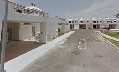 CASA EN 70A1 FRACCIONAMIENTO GRAN SANTA FE 97314, MERIDA, CASA EN REMATE -YJJ