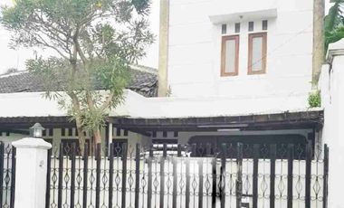 For Sale Vintage House at Cipete Good for Rebuild or Renovation into New House