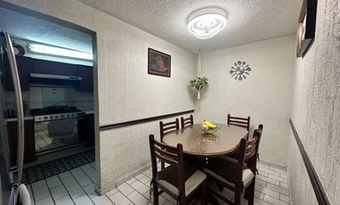 CASA EN VENTA EN LADRON DE GUEVARA