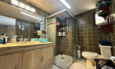 CASA EN VENTA EN LADRON DE GUEVARA
