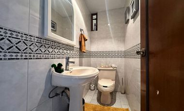 CASA EN VENTA EN LADRON DE GUEVARA