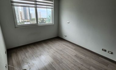BROKER BOSQUES 2D-2B-1EST-1BOD- TERRAZA CERRADA
