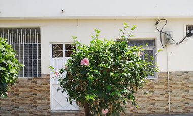 CASA DE VENTA, EN URB.PRIMAVERA I, CANTÓN DURÁN