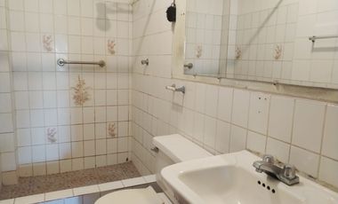 CASA DE VENTA, EN URB.PRIMAVERA I, CANTÓN DURÁN