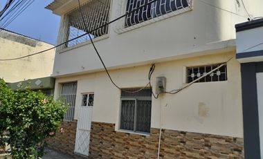 CASA DE VENTA, EN URB.PRIMAVERA I, CANTÓN DURÁN