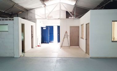 PR20196 Bodega independiente en arriendo en el sector El Carmelo