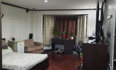 3 Bedroom house and lot for sale in Kapitolyo, Pasig City