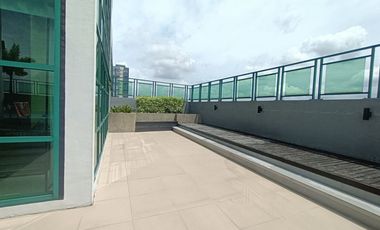 2BEDROOM CONDO FOR SALE IN QC AT THE BACK OF GMA