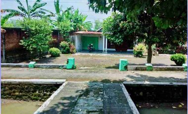 Rumah di Singkalan Balongbendo Sidoarjo