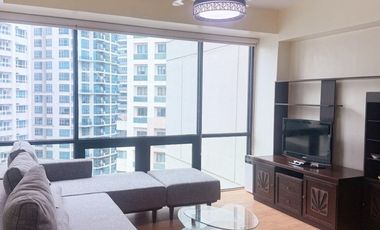 BONIFACIO RIDGE CYPRESS TOWER 2 BEDROOM AND DEN/BEDROOM WITH PARKING