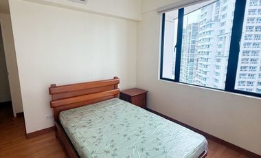 BONIFACIO RIDGE CYPRESS TOWER 2 BEDROOM AND DEN/BEDROOM WITH PARKING