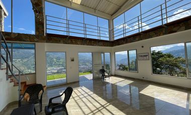 ✴️ VENDO ✴️Espectacular Casa Campestre en Copacabana, sector Barrio el Pedregal, Parcelación el paraíso P.H.