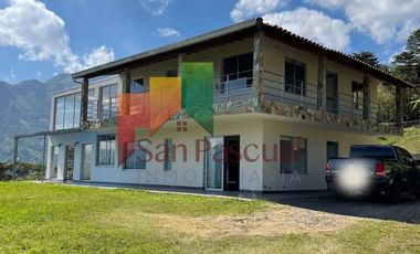 ✴️ VENDO ✴️Espectacular Casa Campestre en Copacabana, sector Barrio el Pedregal, Parcelación el paraíso P.H.