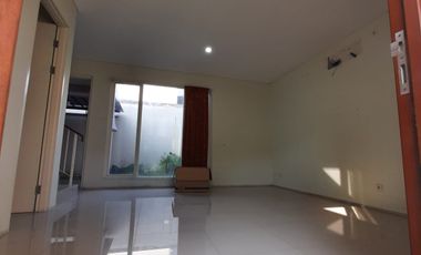 Disewakan Rumah Northwest Park Citraland Surabaya Kondisi Non-Furnished