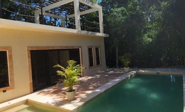 4 villas en la selva de Akumal. Comunidad muy exclusiva.